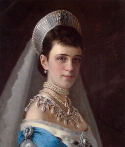 Portrait of Empress Maria Fyodorovna in a Head-Dress Decorated with Pearls by Ivan Nikolaevich Kramskoy, hand-painted oil painting reproduction